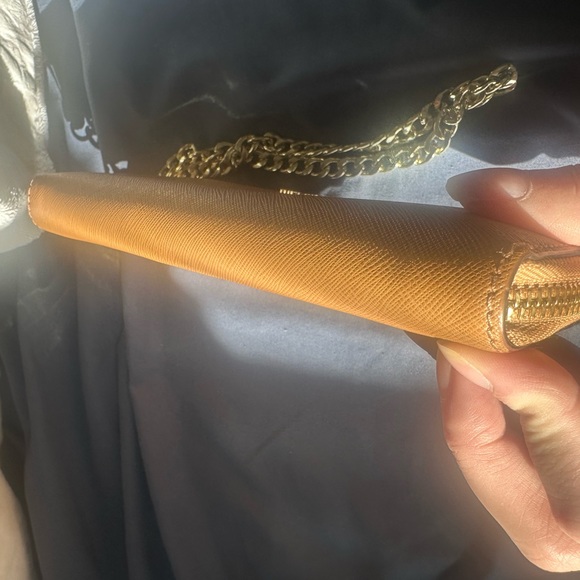 SOLD Michael Kors Long Zip Around Wallet Wristlet - Picture 8 of 17